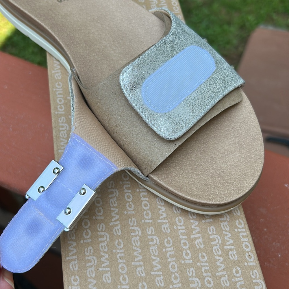 Dr. Scholl's Metallic Silver Nice Iconic Sandal - Picture 10 of 11